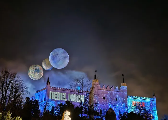 Max Przy Zamku Apartment *